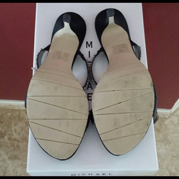 Sandals - Picture 3 of 3